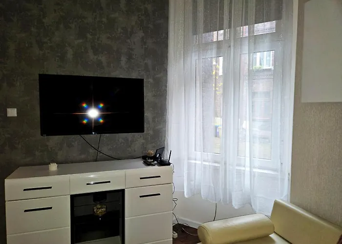 Moniuszki Starowka 40m2 * Μπίτομ